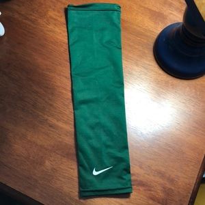 Nike shooting sleeve